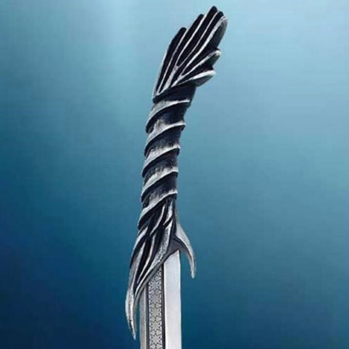 Windlass - Assassin's Fighting Knife/Belt